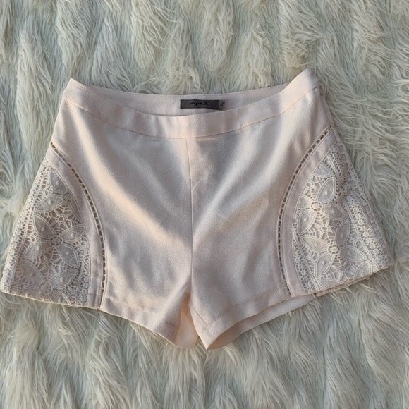 Aryn K Pants - NEW Aryn K White Laced Hi-Rise Shorts, Medium